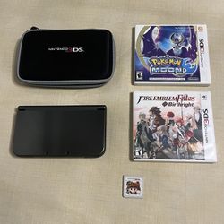 New Nintendo 3DS XL + Case and Three Games