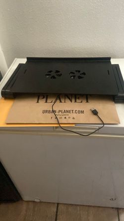 Laptop fan stand