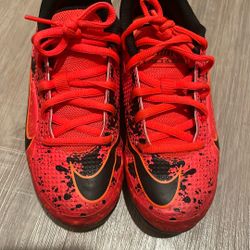 Cleats 1y