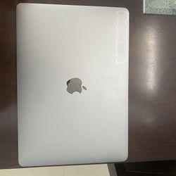 MacBook Pro 2018 250GB Read Description 