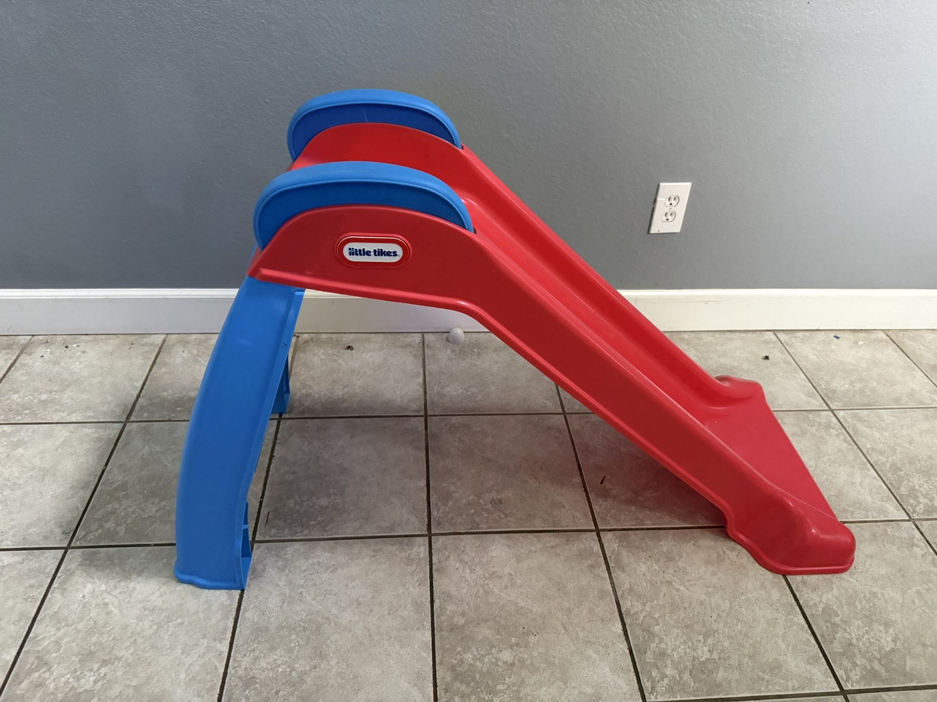 Little Tikes Kids Slide