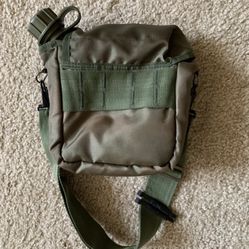 Army Style Canteen Brand new