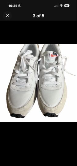 New Nike waffle debut size 9women unisex 60$