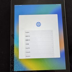 IPAD AIR 32 Gb W Box And Cover. - Never Used 