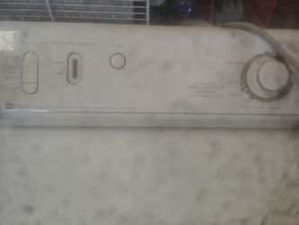 MAYTAG DRYER