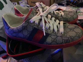 Men shoes size 9