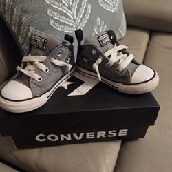 All Star Converse Infants size 6