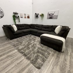 Gray Sectional Couch - Free Delivery 