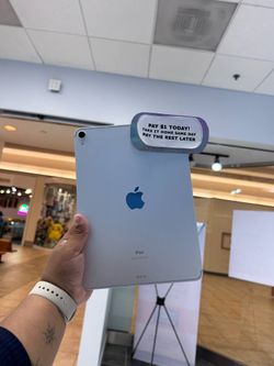 Apple IPad Pro 11 Inch 1st Gen Tablet - Pay $5 DOWN AVAILABLE - NO CREDIT NEEDED