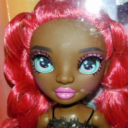 NEW Rainbow High Darla Roselyn Doll Bold makeup Fashion Art School Hot PINK Hair