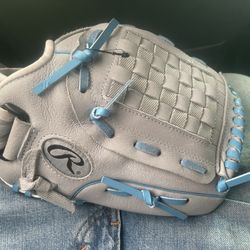 Rawlings Glove $30