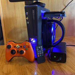 Custom Xbox 360 slim | Liquid cooled | 8 TB | RGB lighting | W Custom controller