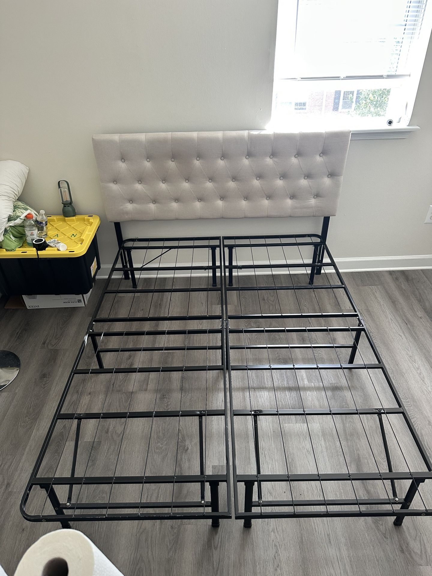 Headboard + queen frame