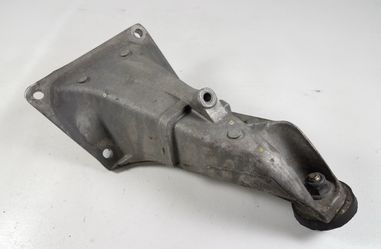 BMW E46 330 325 323 DRIVER MOTOR MOUNT BRACKET