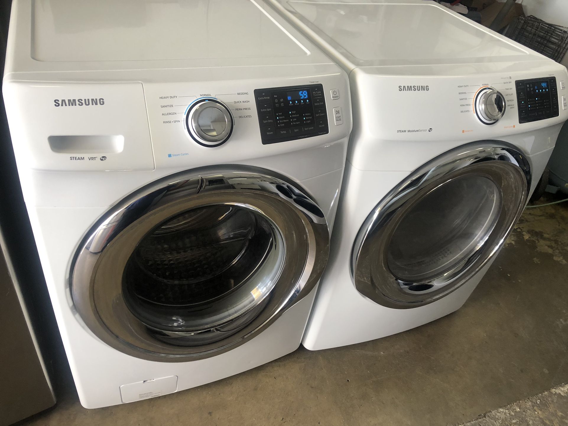 Samsung Washer and Gas Dryer Set