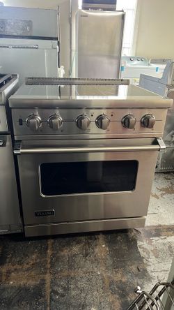 VIKING 30”WIDE ELECTRIC 220v RANGE STOVE