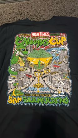 High Times Cannabis Cup 2015 T-Shirt (Black) LARGE NWOT