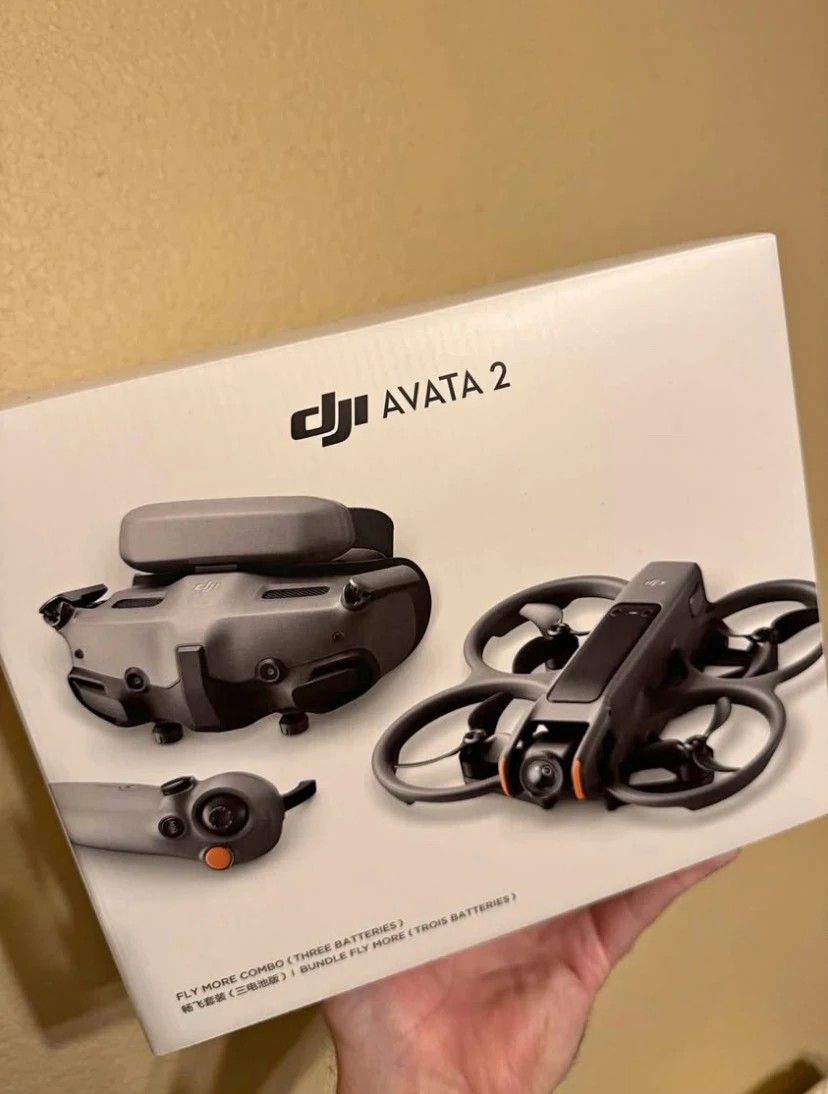 DJI Avata 2 Fly More Combo