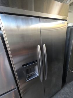 48" KITCHENAID BUILT IN STAINLESS STEEL REFRIGERATOR