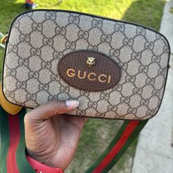 Gucci Purse Authentic 