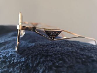 Prada Sunnies gold NEW