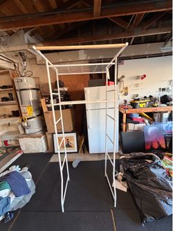 Laundry stand