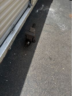 Benchtop vise
