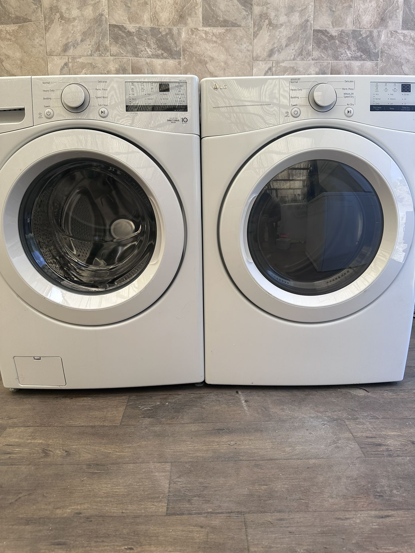 LG Washer And Dyer Laundry