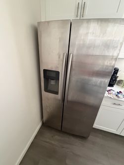 Samsung Stainless Steel Side-by-Side Refrigerator