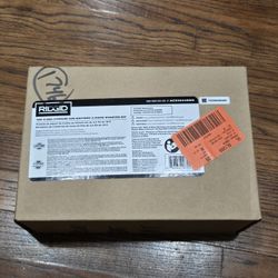 Rigid 18V 2pk 4.0Ah Battery Charger Bundle