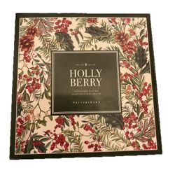 Pottery Barn Set of 8  Holly Berry Stoneware Appetizer Plates 7" Christmas