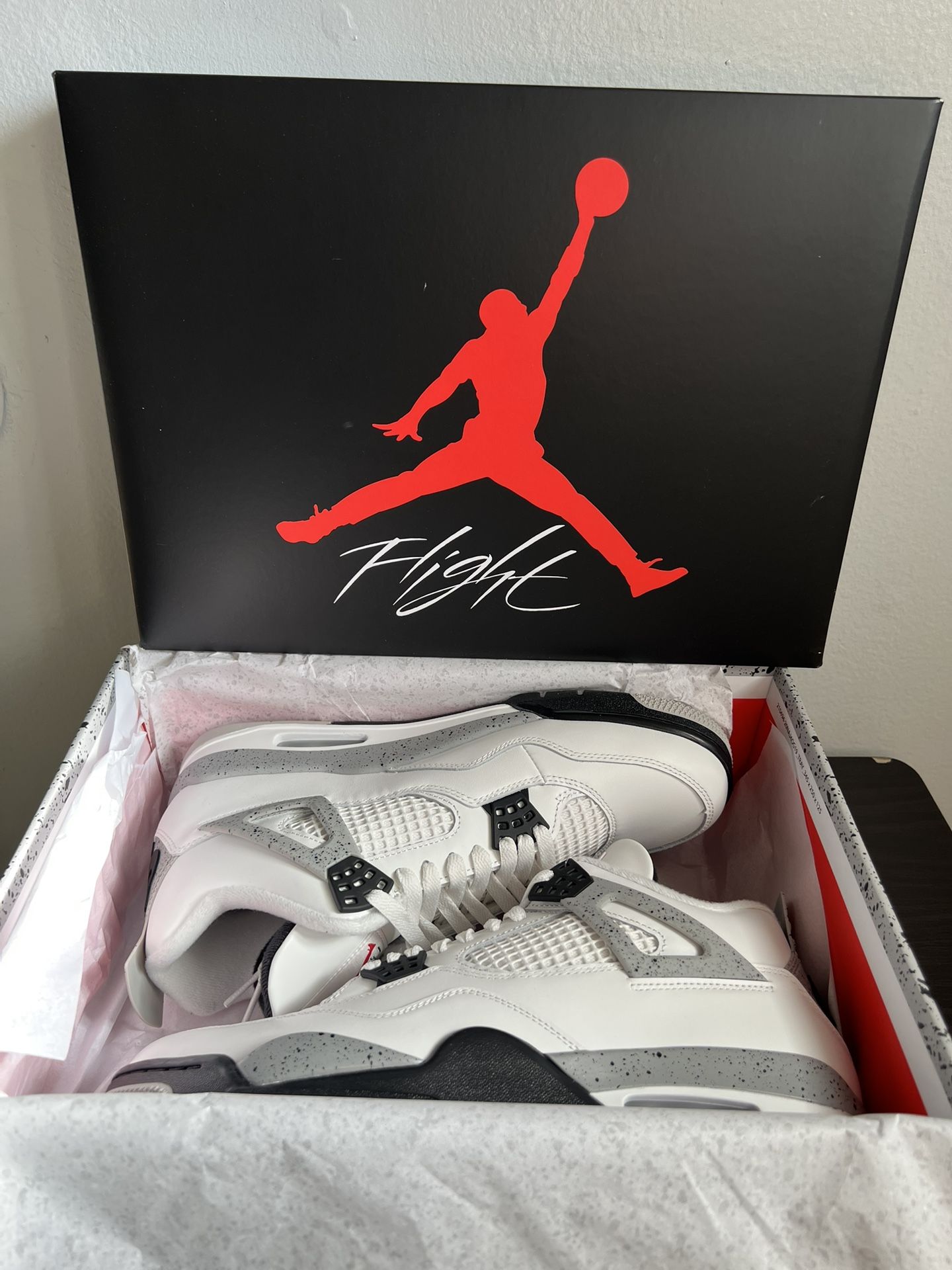 Jordan 4 White Cements