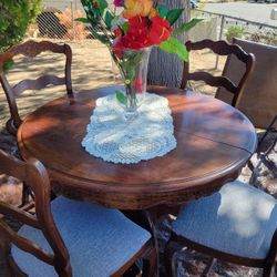 Heirloom Pedastal Dining Table Set + 5 Chairs