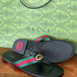 Gucci Men Slide 10 11