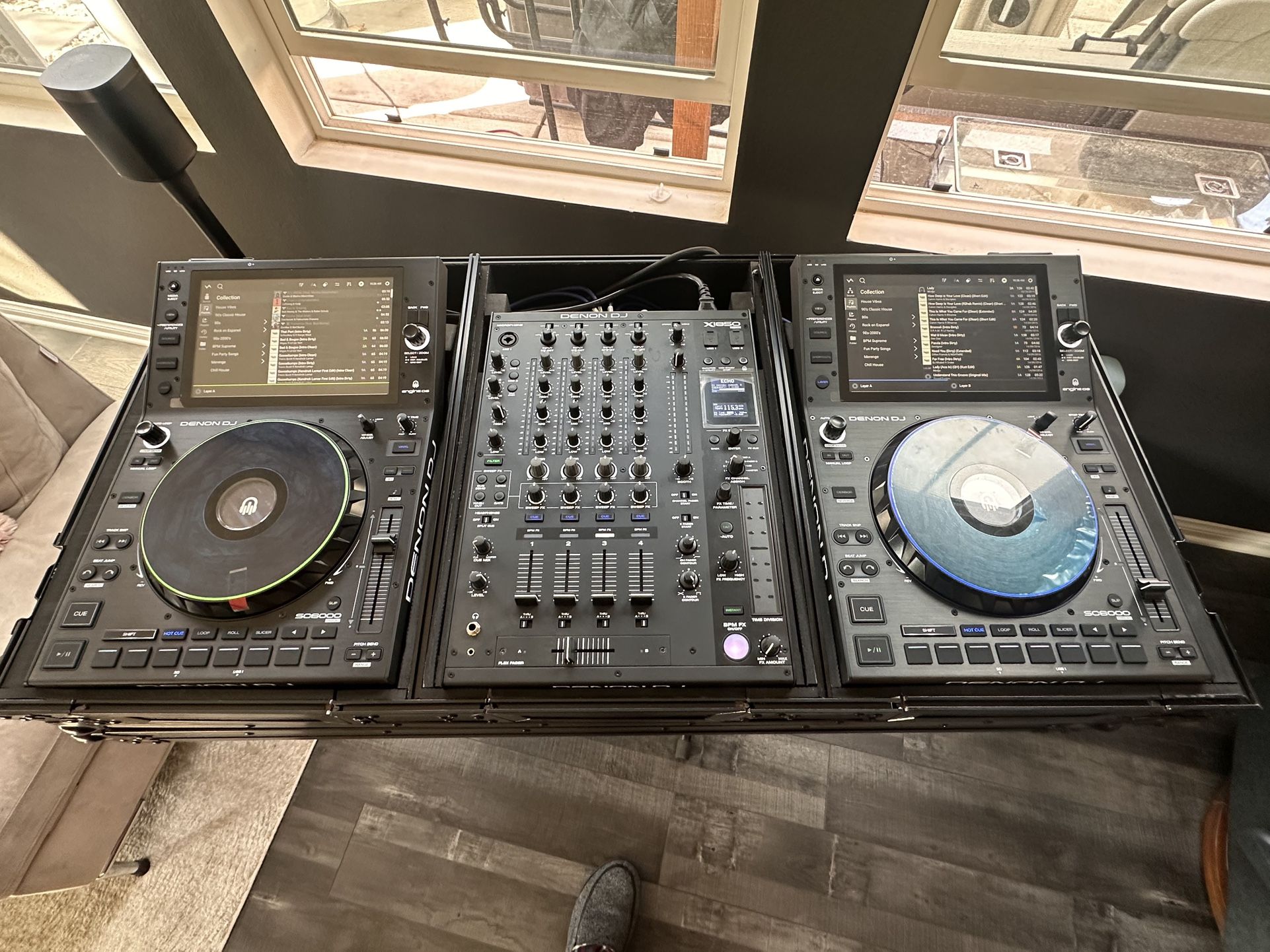 Sc6000 Stand Denon Dj Setup - 2 SC6000, X1850 Mixer And Odyssey Case for Sale in ...