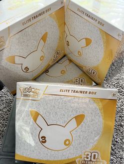 Pokémon TCG 30th Celebration Elite Trainer Box