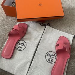 Hermes Oran Pink sandal