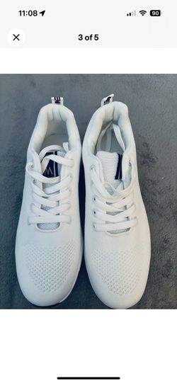 White Shoes 