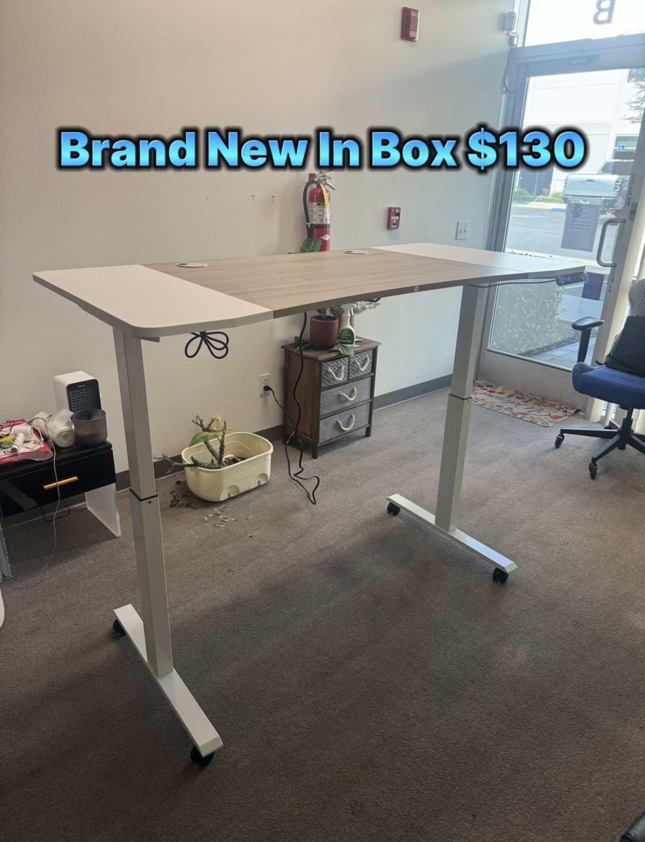 Electric Adjustable Standing Desk Make It Low Or High By A Press Off A Button Brand New Sealed In Box Multiple Available