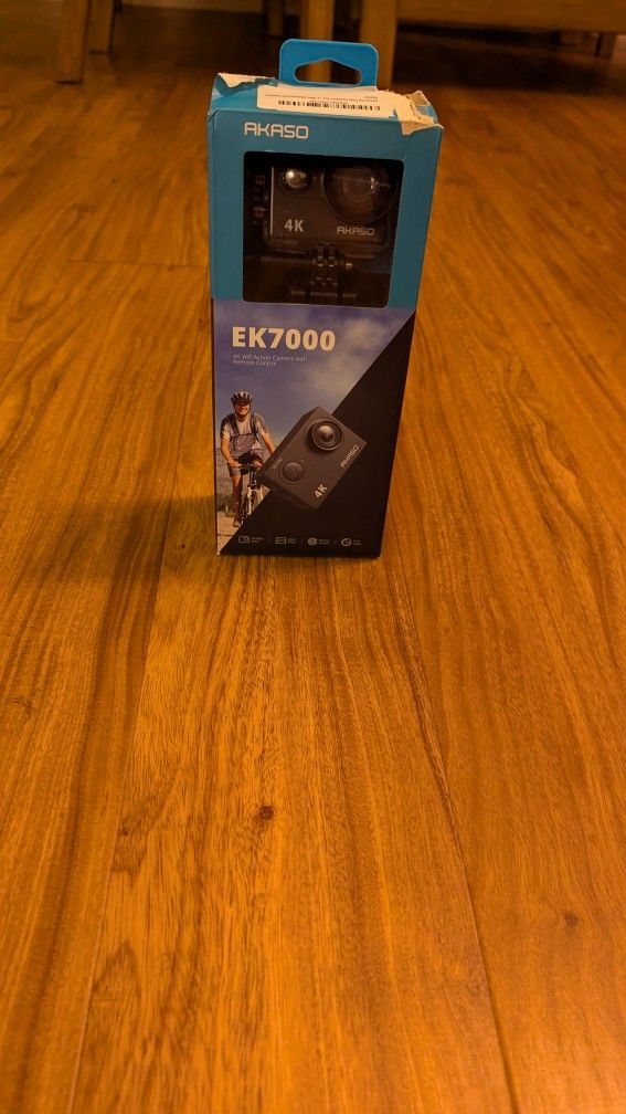 4k wifi action camera with remote control (EK7000). Never used.