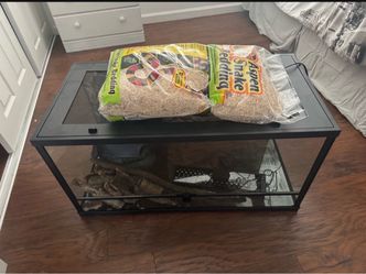 Complete snake set up- COMPLETELY NEW