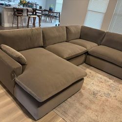 Feather Filled Cloud Sectional Couch Set 🌟 Fast Delivery 🚚⭐$39 Down Payment with Financing ⭐ 90 Days same as cash