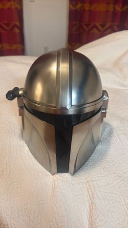 Mandolorian helmet for Halloween