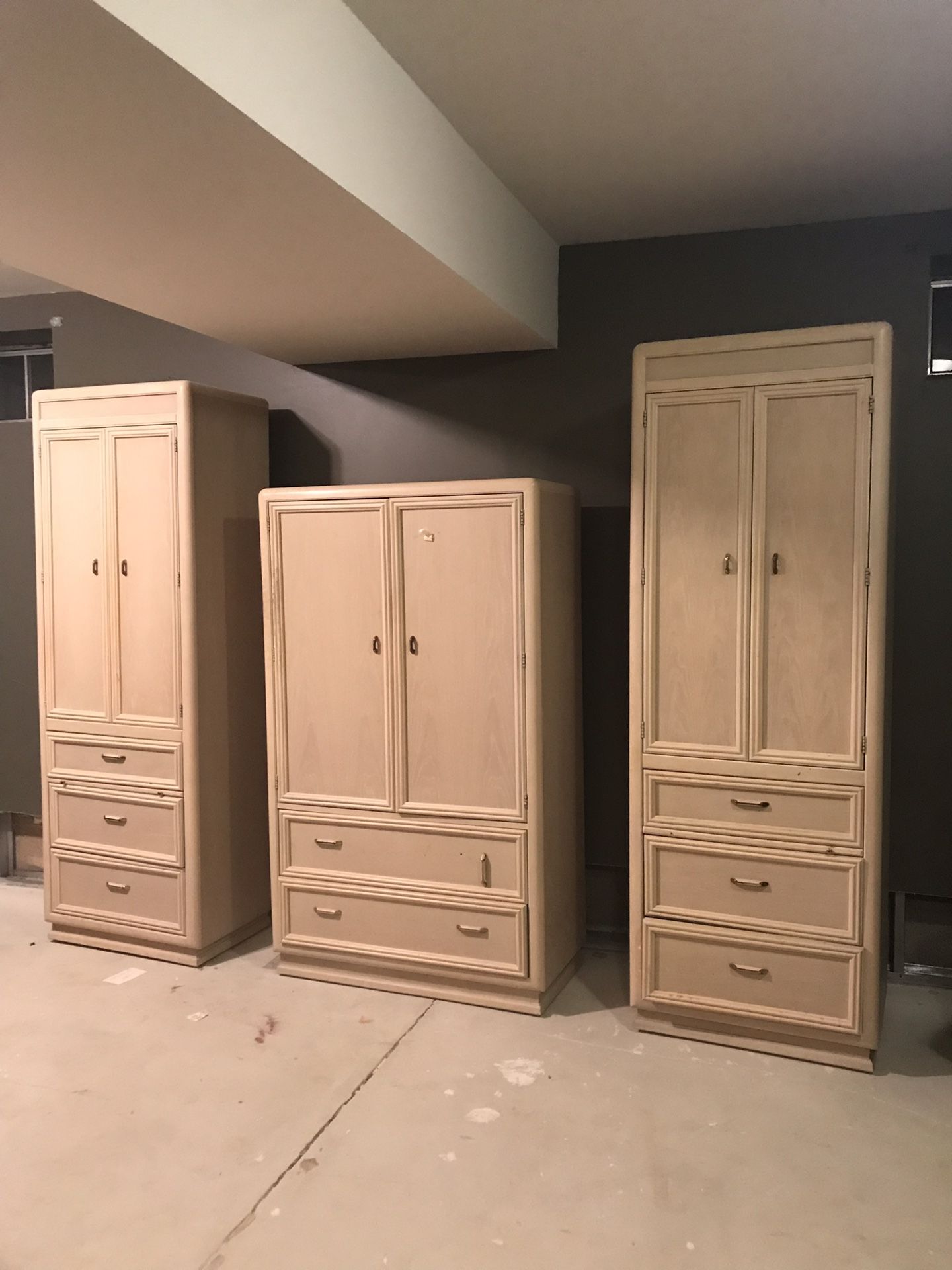 Thomasvile Cabinets and armoire Good shape