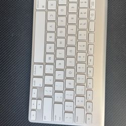 Apple Wireless Keyboard