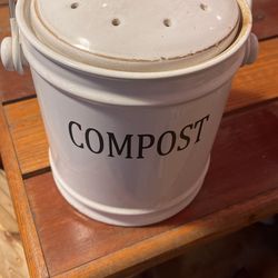 Countertop Compost Bin