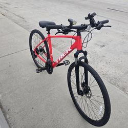 Trek Hydraulic Road Bike 
