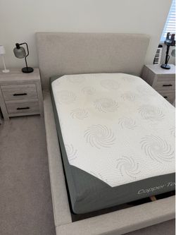 Queen mattress and/or bed frame