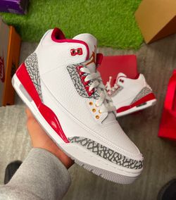 Jordan 3 Cardinal Size 9M/10.5w Brand New