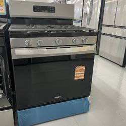 Whirlpool 30” Range Gas AirFry  / Scratch And Dent 